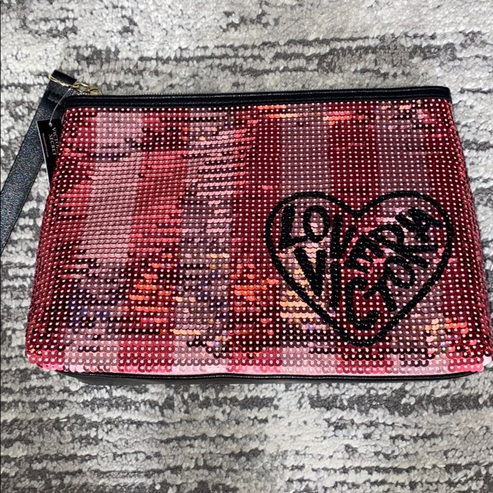 NWT VICTORIA SECRET SEQUIN MAKEUP BAG